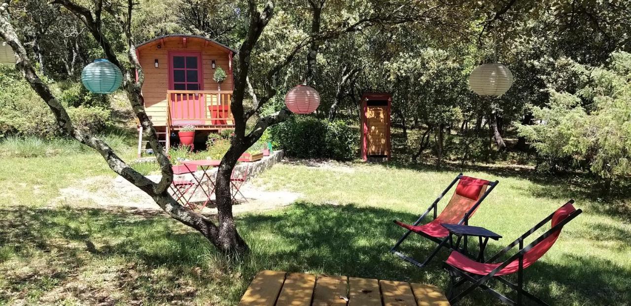 Holiday home Roulotte Romantique Chauffee En Cevennes Monteils (Gard)